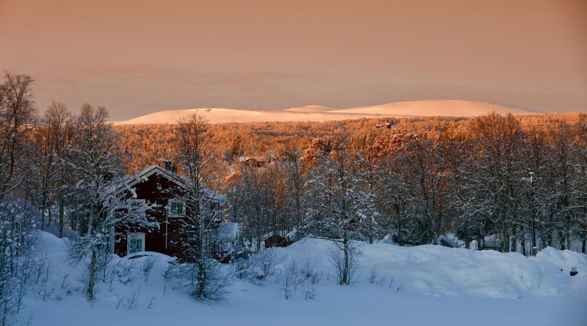 Lullens Stugby - Lägenhetshuset 6-9 Bruksvallarna Exteriör bild