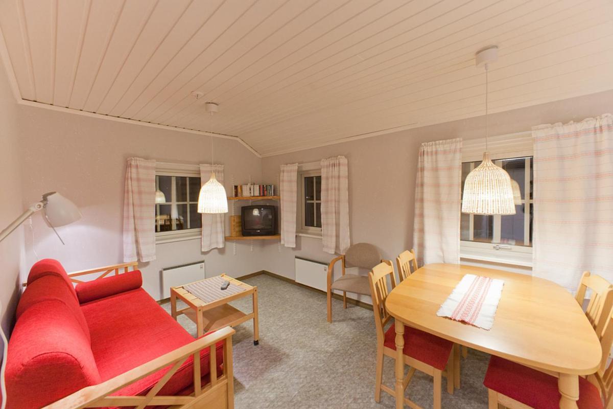 Lullens Stugby - Lägenhetshuset 6-9 Bruksvallarna Exteriör bild